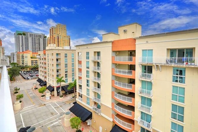 7280 SW 90th St Unit 703, Miami, FL 33156 - view of building exterior with a view of city