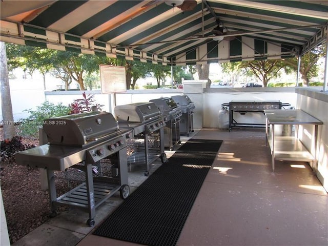 1101 Bahama Bnd Unit B2, Coconut Creek, FL 33066 - view of patio / terrace with grilling area