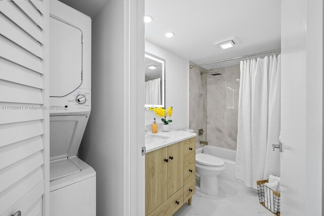 13000 SW 15th Ct Unit 310U, Pembroke Pines, FL 33027 - full bathroom with shower / bath combination with curtain, toilet, stacked washer / drying machine, vanity, and recessed lighting