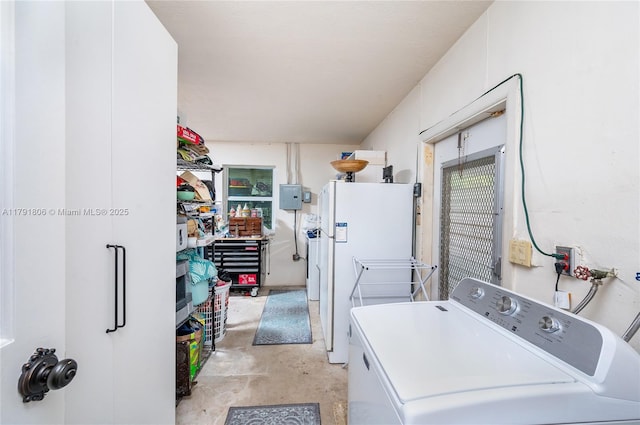 18525 SW 90th Ct, Cutler Bay, FL 33157 - laundry room featuring washer / dryer and laundry area