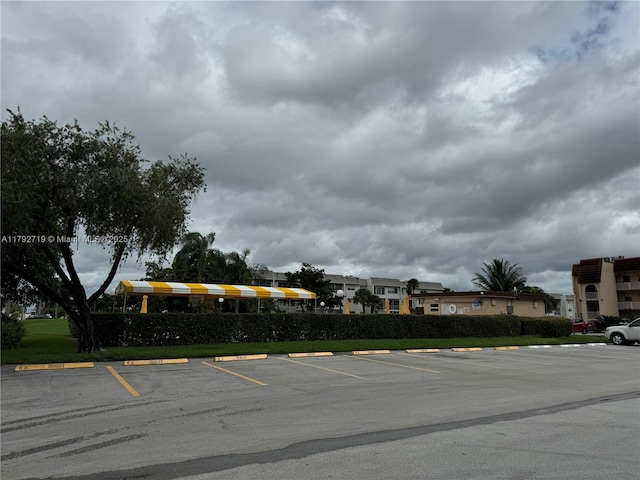 2900 N Pine Island Rd Unit 307, Sunrise, FL 33322 - view of uncovered parking lot