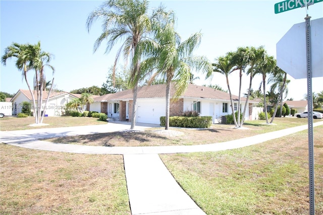 990 Hickory Trl, Wellington, FL 33414 - photo 5