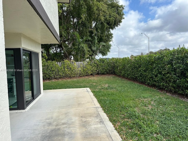 6711 SW 127th Pl, Miami, FL 33183 - view of yard with a patio and fence
