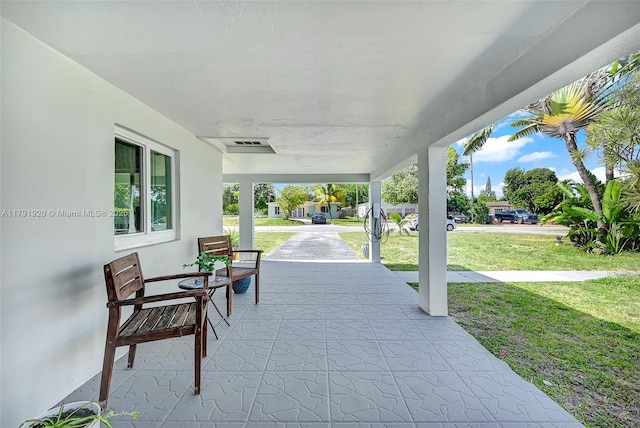 view of patio / terrace featuring covered porch