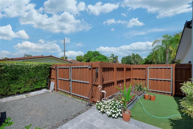 16840 SW 87th Ave, Palmetto Bay, FL 33157 - fenced backyard with a gate