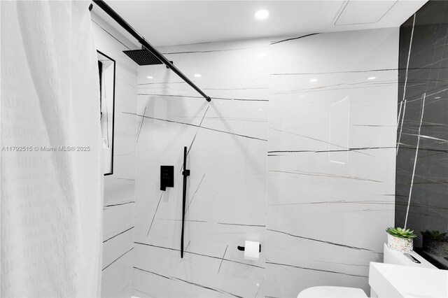 14712 SW 84th Ter, Miami, FL 33193 - bathroom featuring a tile shower