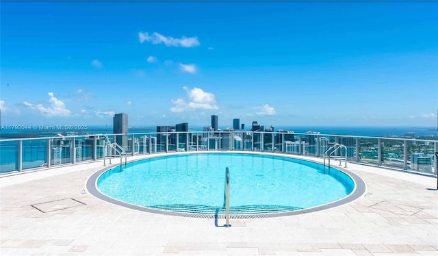851 NE 1st Ave Unit 2604, Miami, FL 33132 - view of community pool