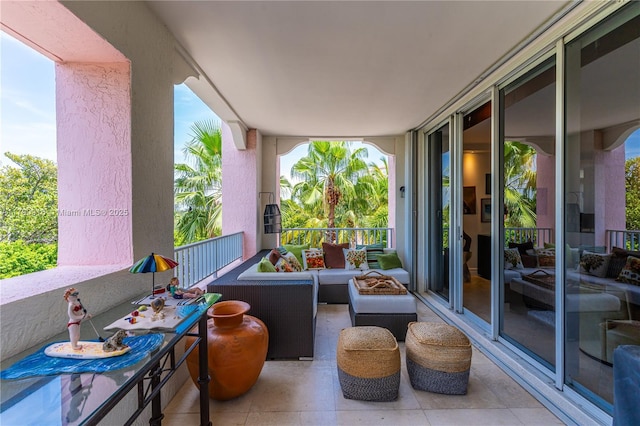 727 Crandon Blvd Unit 401, Key Biscayne, FL 33149 - balcony with outdoor lounge area