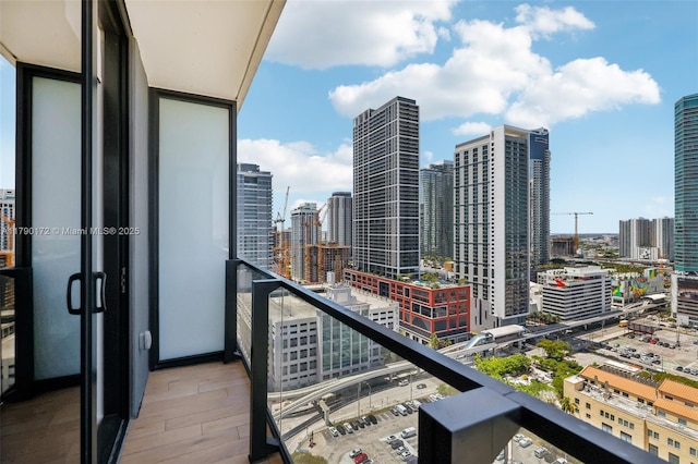 398 NE 5th St Unit 1805, Miami, FL 33132 - balcony featuring a city view