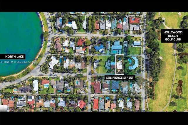 1318 Pierce St, Hollywood, FL 33019