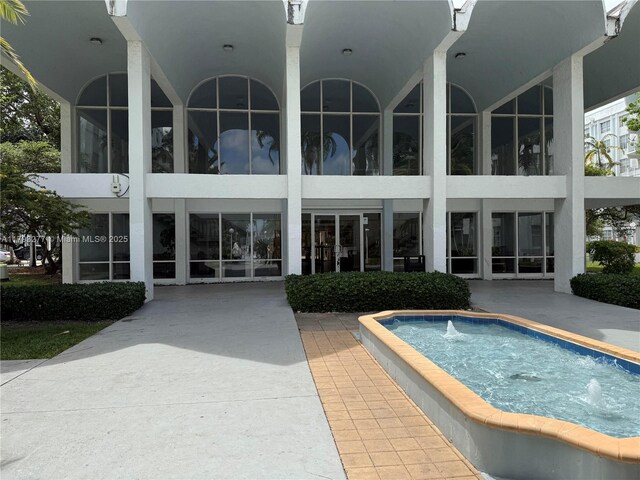 492 NW 165th St Rd Unit C-215, Miami, FL 33169 - view of pool