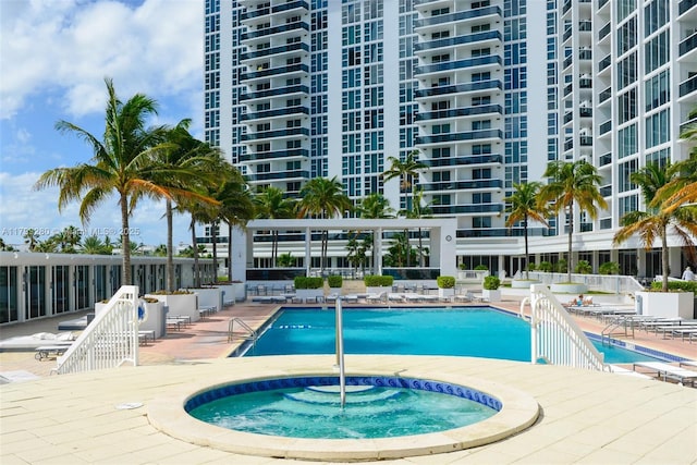10275 Collins Ave Unit 731, Bal Harbour, FL 33154 - community pool with a hot tub