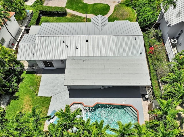 255 Ridgewood Rd, Key Biscayne, FL 33149 - aerial view of property and surrounding area with a pool