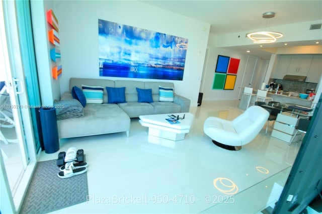 950 Brickell Bay Dr Unit 4710, Miami, FL 33131 - living area with visible vents