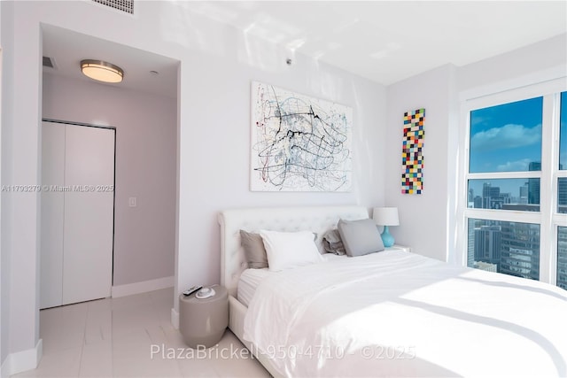 950 Brickell Bay Dr Unit 4710, Miami, FL 33131 - view of bedroom