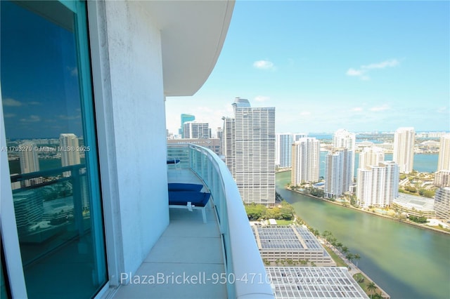 950 Brickell Bay Dr Unit 4710, Miami, FL 33131 - balcony featuring a water view and a view of city