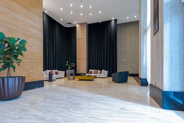 950 Brickell Bay Dr Unit 4710, Miami, FL 33131 - lobby featuring recessed lighting