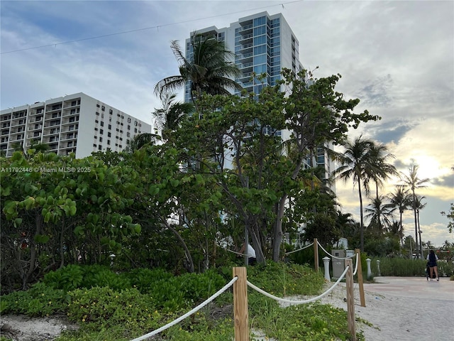 2655 Collins Ave Unit 1405, Miami Beach, FL 33140 - exterior space