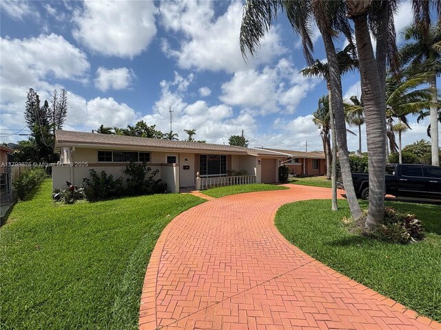 6612 Dahlia Dr, Miramar, FL 33023 - photo 4