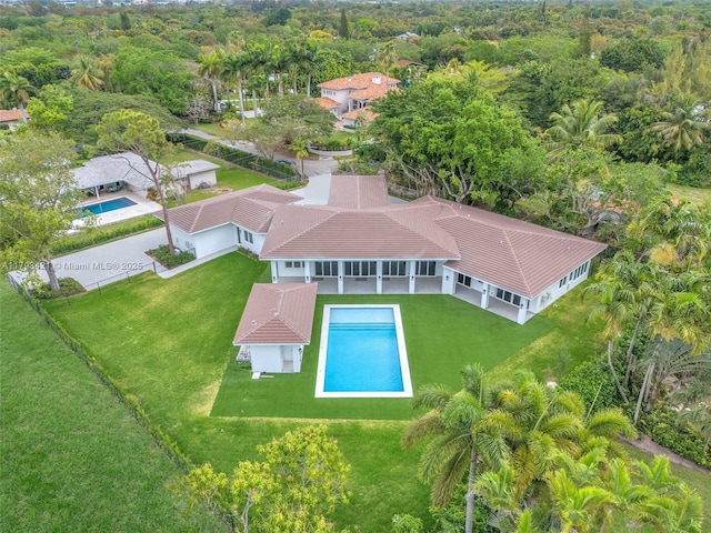 7900 SW 70th St, Miami, FL 33143 - view of subject property featuring a pool area