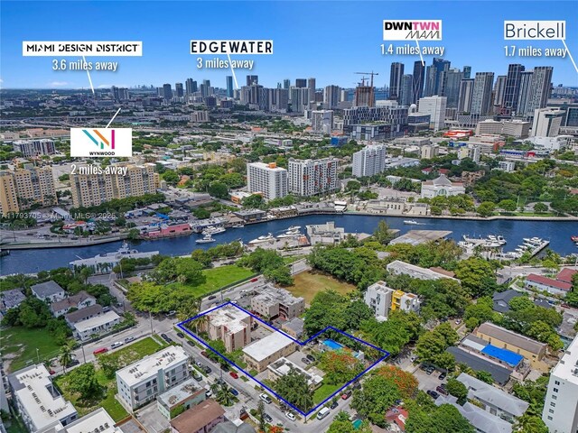 690 NW 3rd St, Miami, FL 33128