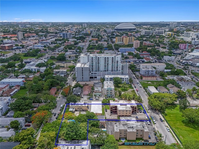690 NW 3rd St, Miami, FL 33128