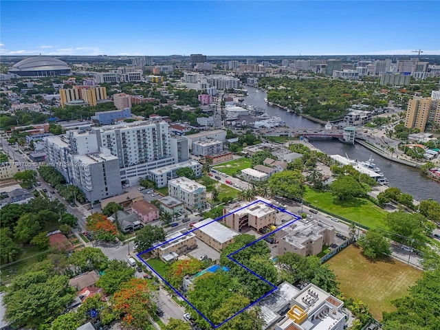 690 NW 3rd St, Miami, FL 33128