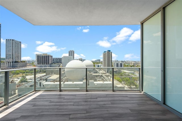 851 NE 1st Ave Unit 1506, Miami, FL 33132 - balcony featuring a view of city