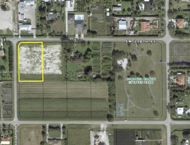 21298 SW 238th St, Miami, FL 33031