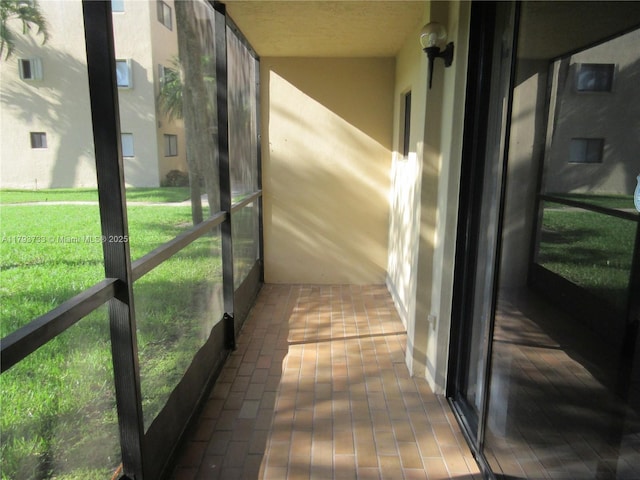 8005 SW 107th Ave Unit 118, Miami, FL 33173 - view of unfurnished sunroom