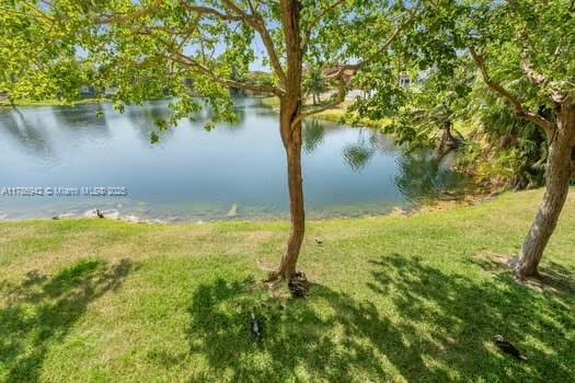 15430 SW 82nd Ln Unit 625, Miami, FL 33193 - property view of water