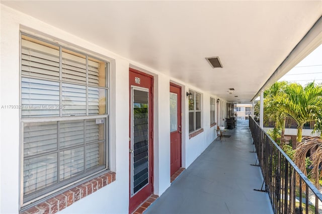 balcony featuring a porch
