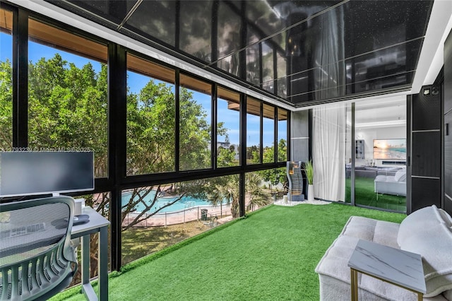 view of sunroom / solarium