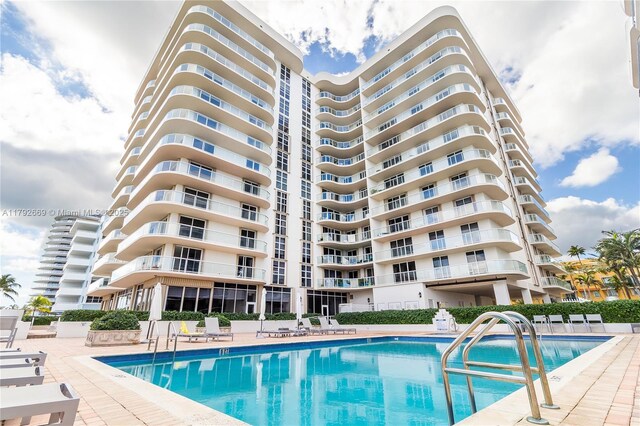 8855 Collins Ave Unit 8J, Surfside, FL 33154 - photo 40