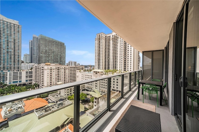 45 SW 9th St Unit 1204, Miami, FL 33130 - balcony featuring a view of city