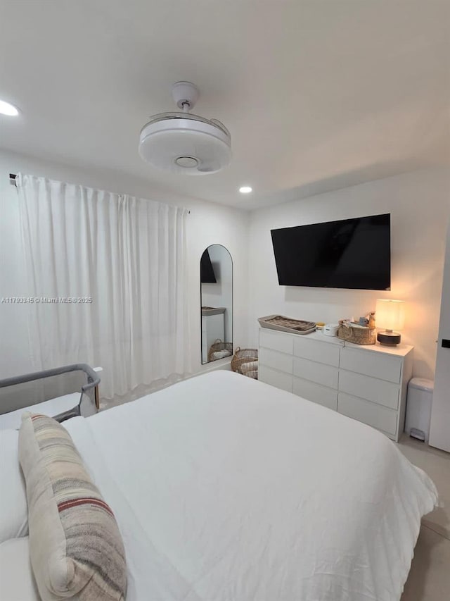 11015 SW 158th Ter, Miami, FL 33157 - bedroom with recessed lighting