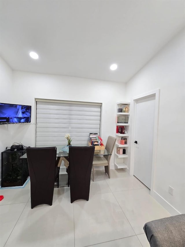 11015 SW 158th Ter, Miami, FL 33157 - tiled dining area with recessed lighting