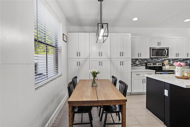 4859 NW 55th Pl, Tamarac, FL 33319 - dining area with recessed lighting