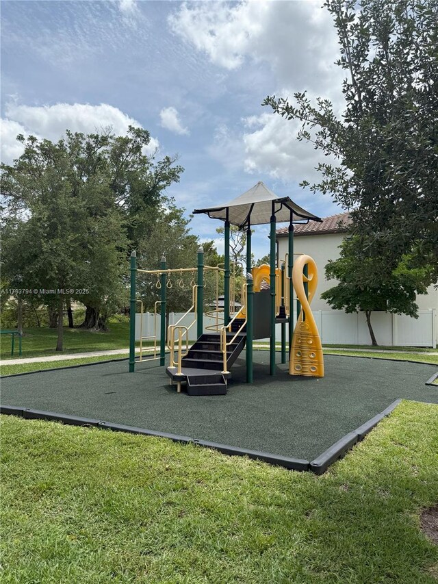 4859 NW 55th Pl, Tamarac, FL 33319 - view of communal playground