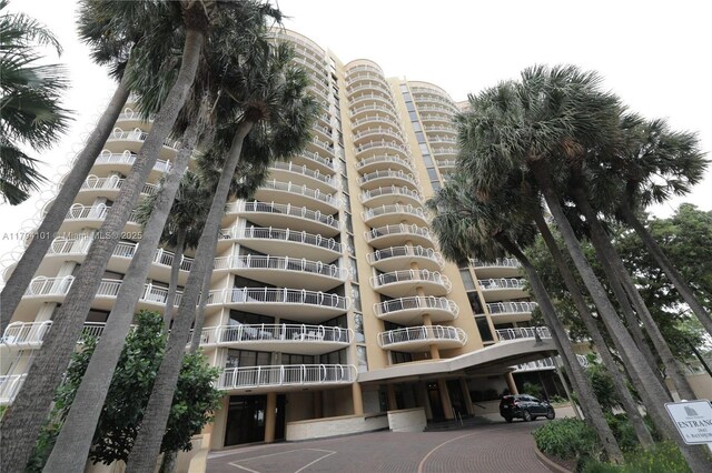 2843 S Bayshore Dr Unit Villa1Villa2, Miami, FL 33133 - photo 17