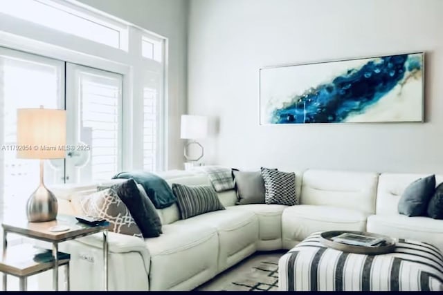 450 N Federal Hwy Unit 102, Boynton Beach, FL 33435 - view of living area