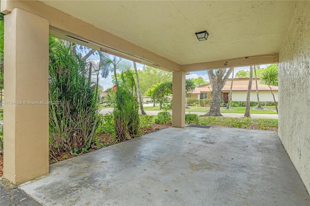 8097 Royal Palm Cir, Tamarac, FL 33321 - view of patio / terrace