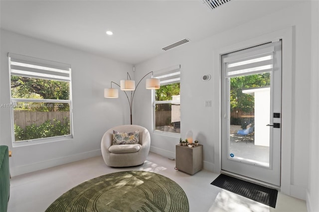 sitting room featuring recessed lighting, baseboards, and visible vents