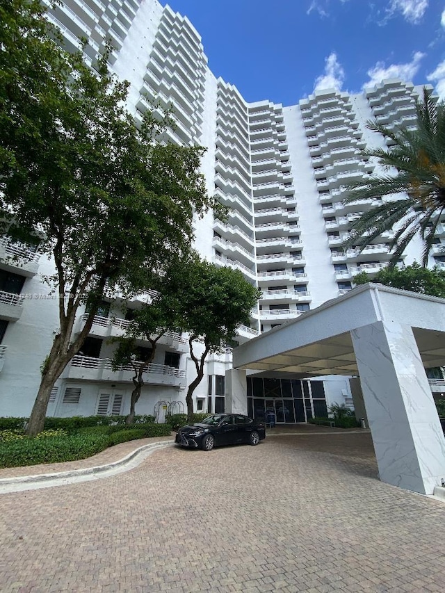 3300 NE 192nd St Unit 612, Aventura, FL 33180 - photo 1
