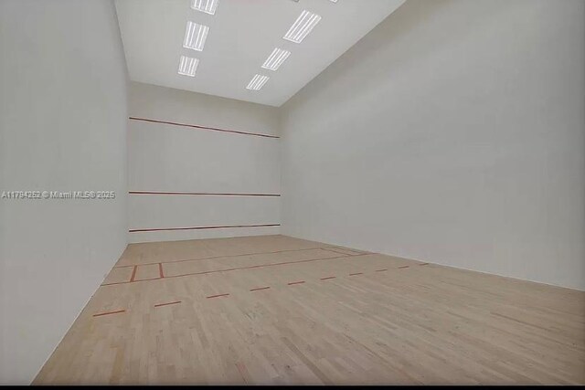 5401 Collins Ave Unit 411, Miami Beach, FL 33140 - view of home's community