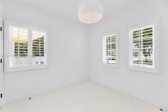 712 NE 72nd St, Miami, FL 33138 - empty room with baseboards