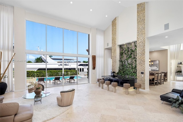 600 Isle Of Palms Dr, Fort Lauderdale, FL 33301 - common area with visible vents