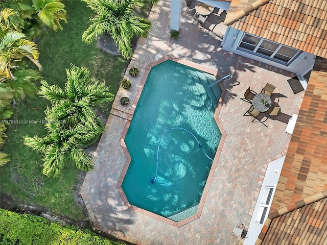 4123 W Lake Estates Dr, Davie, FL 33328 - view of pool