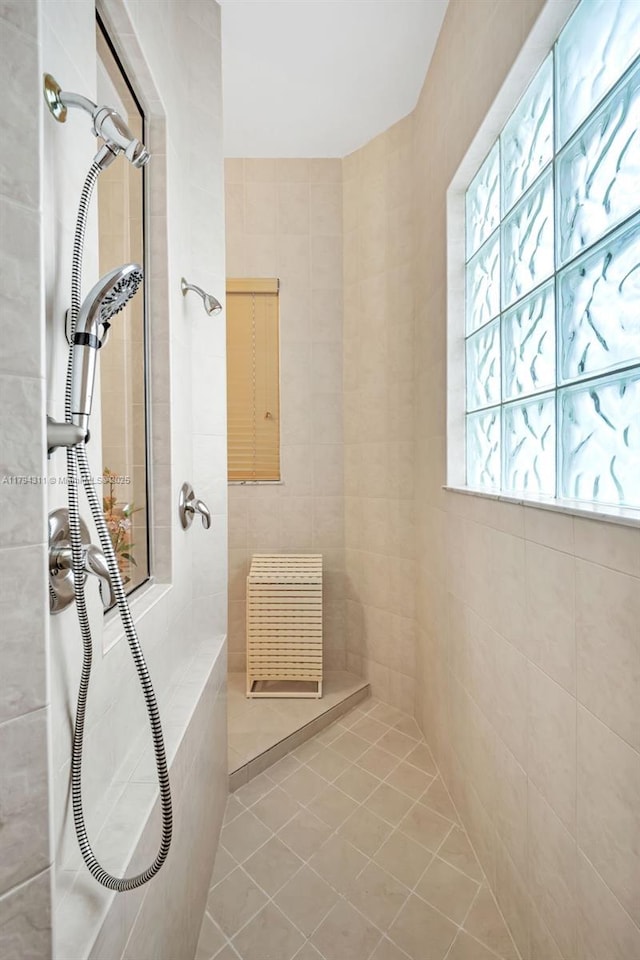 4123 W Lake Estates Dr, Davie, FL 33328 - full bathroom with tiled shower