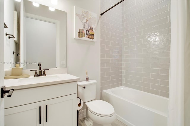 9657 Mosler Trl, Lake Worth, FL 33467 - bathroom featuring vanity, shower / bath combo with shower curtain, and toilet